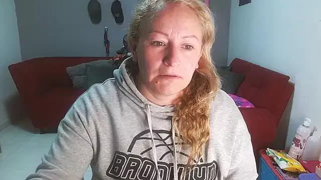 emperabigbootybigass on StripChat 