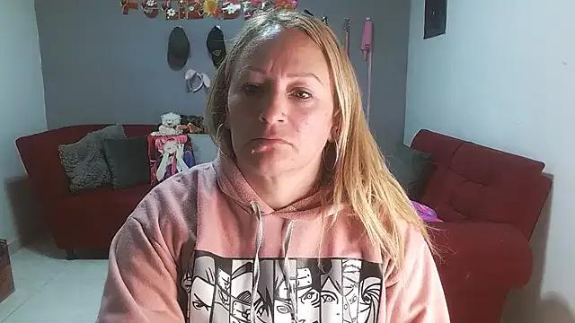 emperabigbootybigass on StripChat
