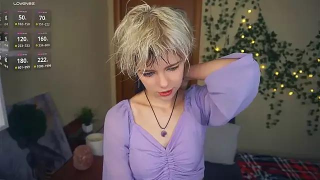 EngelAlman on StripChat 