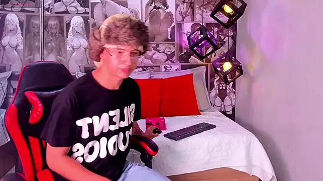 Enrrixxx_ on StripChat