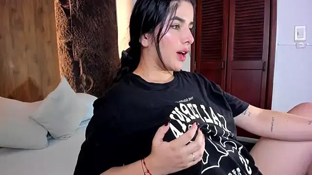 evelin_lopezz on StripChat 