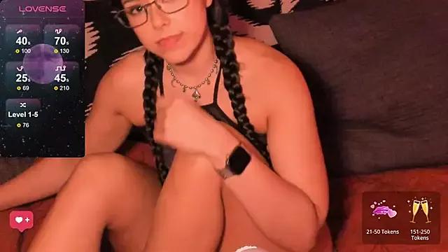 Evie-Luna on StripChat 