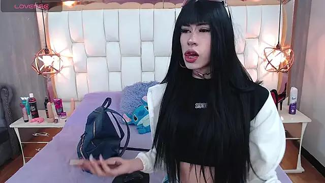Foxxy_Doll on StripChat