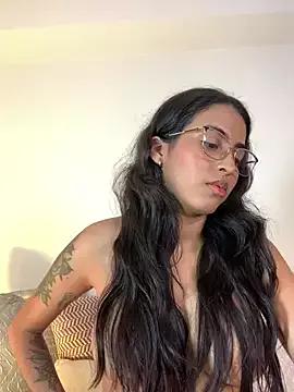 genesissara on StripChat 