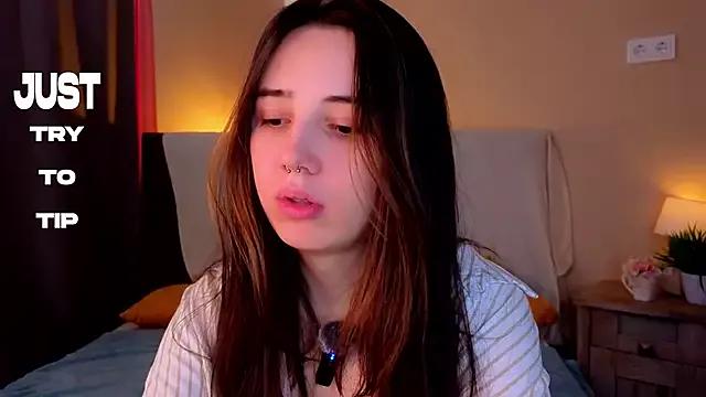 GillianDowdey on StripChat 