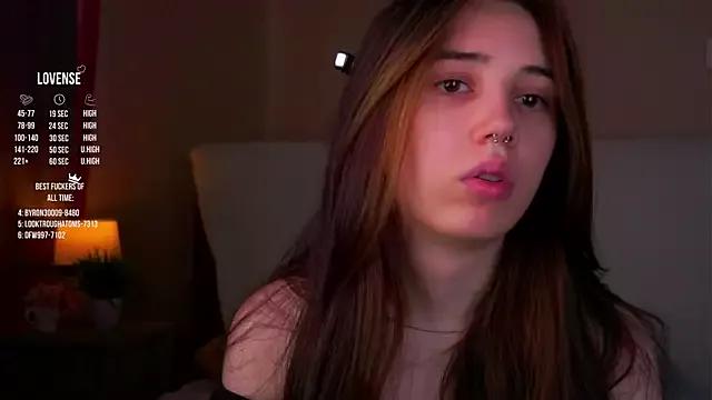 GillianDowdey on StripChat 