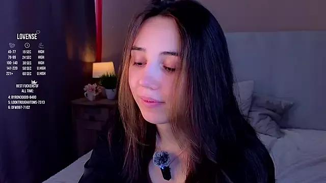 GillianDowdey on StripChat 