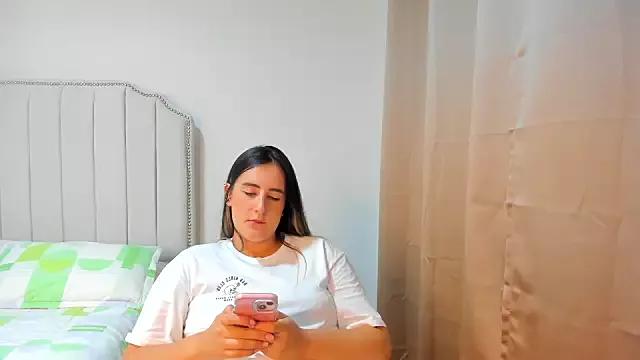 Hanna86 on StripChat
