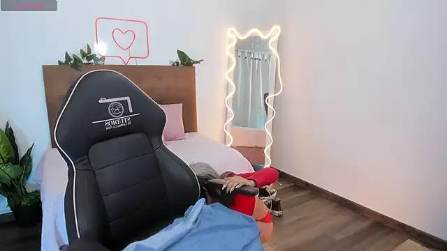 HANNI_TAY on StripChat 