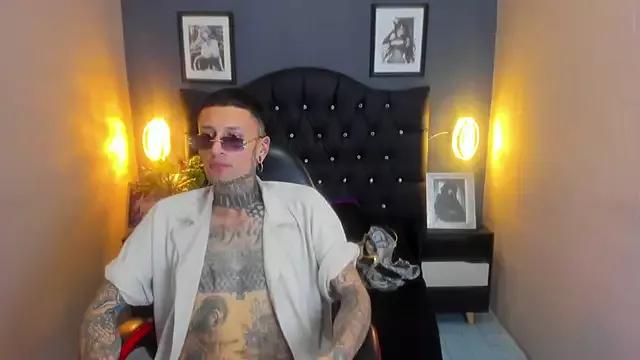 HellBoyInk on StripChat