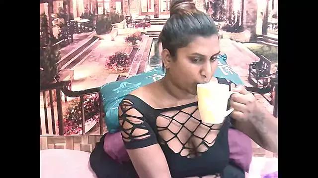 IndianChocolatepie4u on StripChat 