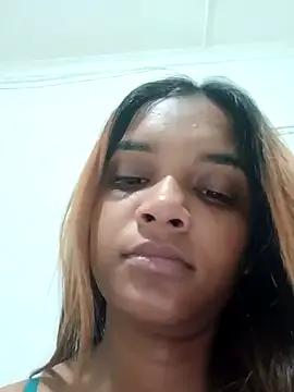 Indianqueen03 on StripChat 
