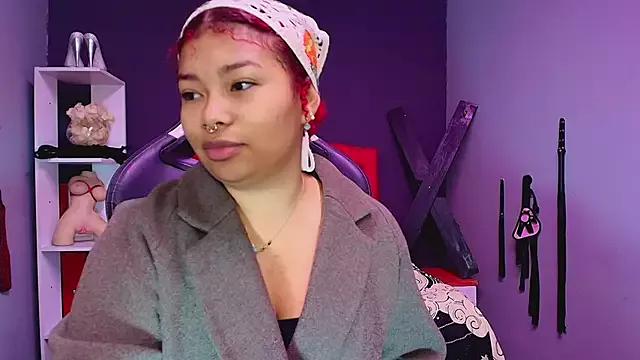 JadaRoberts on StripChat 
