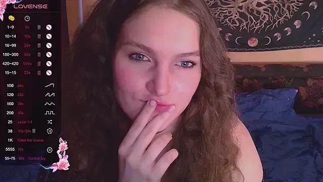 Jenna_Sativa on StripChat 