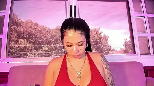 kiim_taaylor on StripChat 