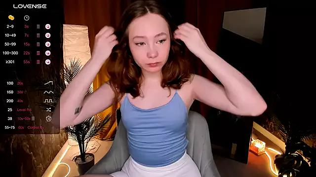 LanaBlu_ on StripChat 