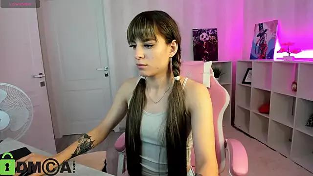 lasly_moon on StripChat