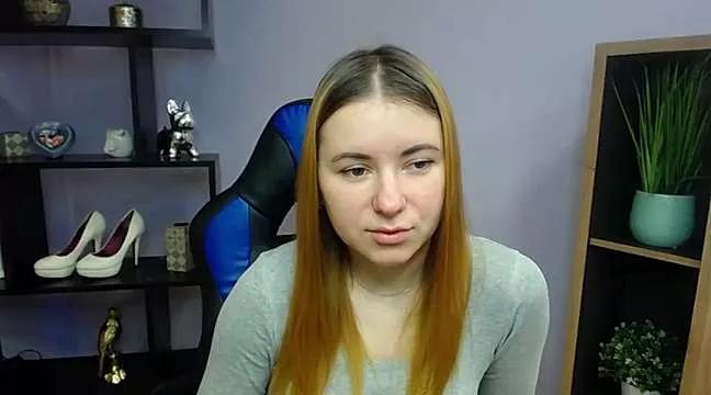 LAYLAxSTAR on StripChat 