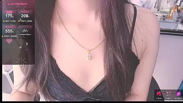 Lee_Mi on StripChat 