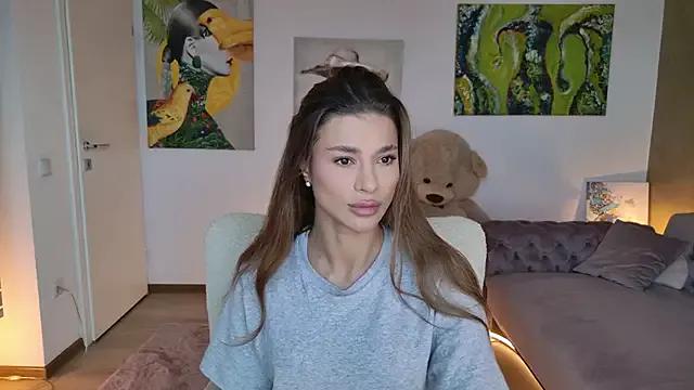 Lenna_Godess on StripChat 