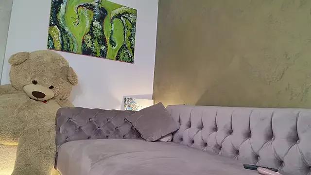 Lenna_Godess on StripChat 