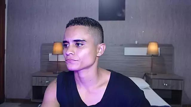 Liiamthompson on StripChat 
