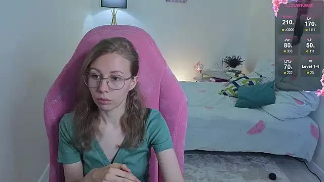 Lill_Mary on StripChat 