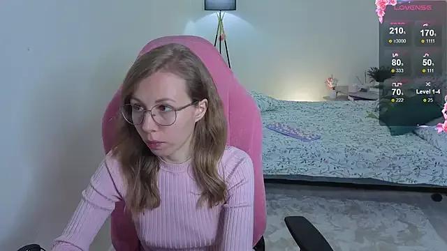 Lill_Mary on StripChat 