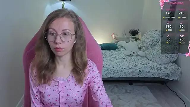Lill_Mary on StripChat 