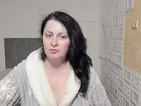 Lillian2 on StripChat 