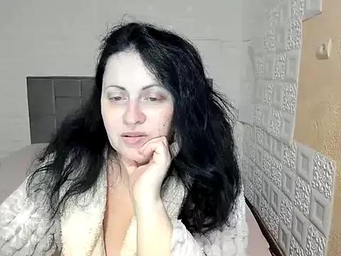 Lillian2 on StripChat 