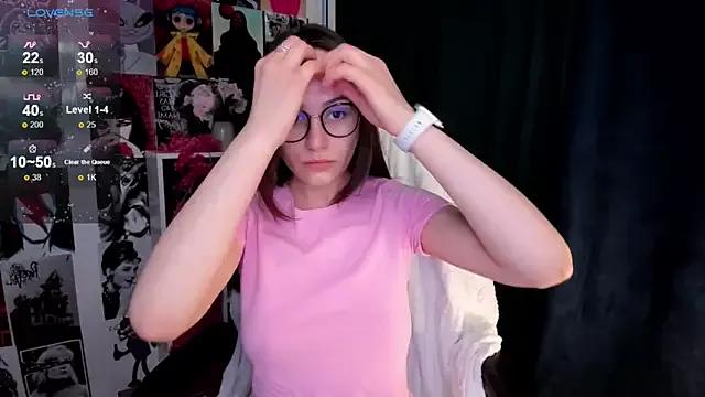 Lilly_Soulmate on StripChat 