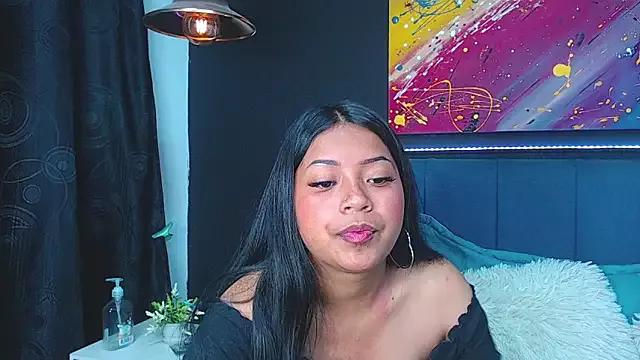 LilyCutee_ on StripChat 