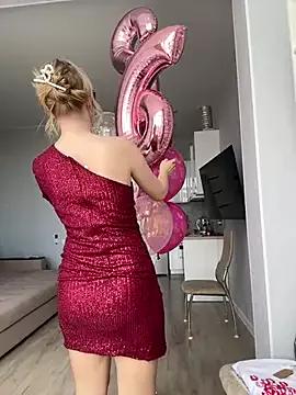 Little_Forest_ELF on StripChat 