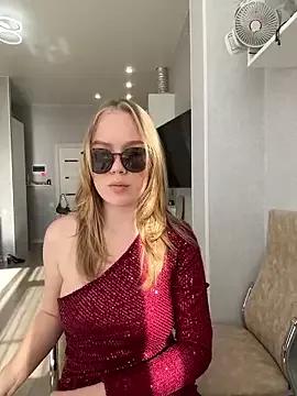 Little_Forest_ELF on StripChat 