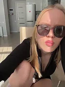 Little_Forest_ELF on StripChat 