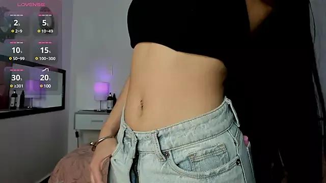 Little_Venus03 on StripChat 