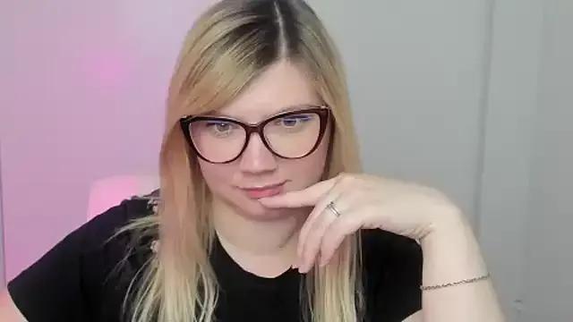 Lola_moree on StripChat 