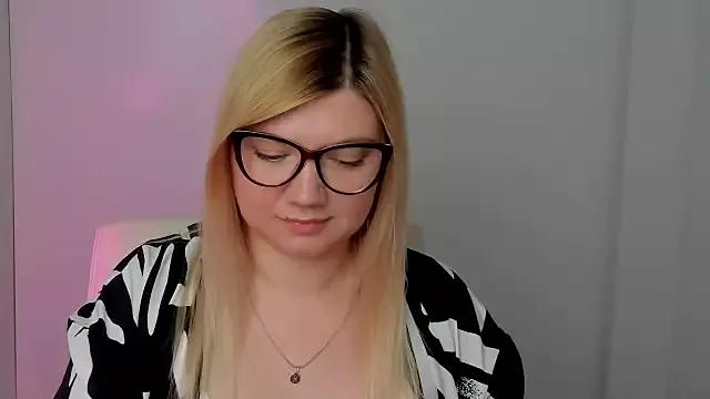Lola_moree on StripChat 