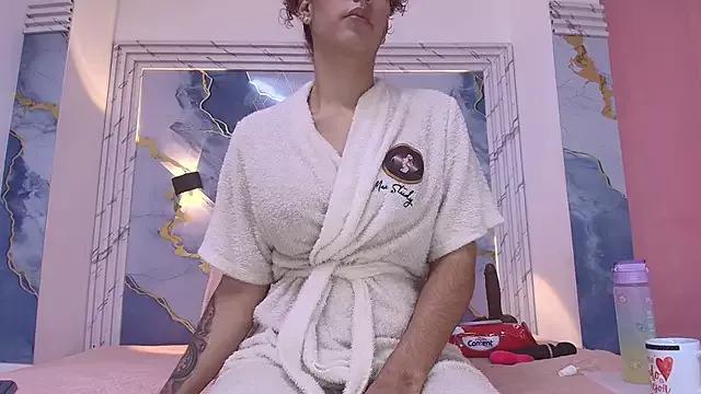lorrayne_ on StripChat 