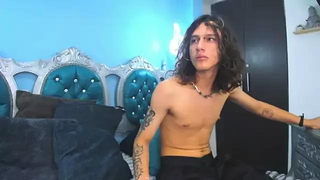 LUAUS18 on StripChat 