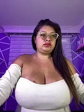 MiiaaJoness on StripChat 