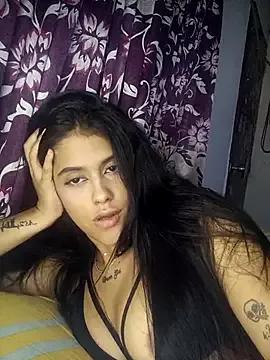 molly_gomezz on StripChat 