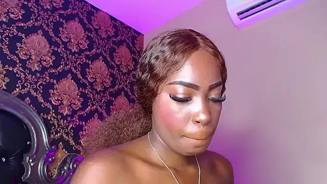 NaiaGils on StripChat 