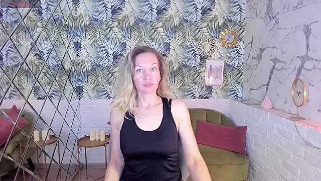 NancyGrace on StripChat 
