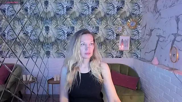 NancyGrace on StripChat 