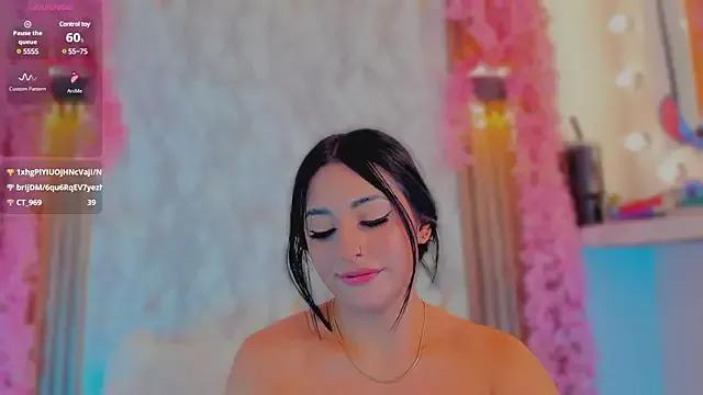 Nanda_Vixen on StripChat 