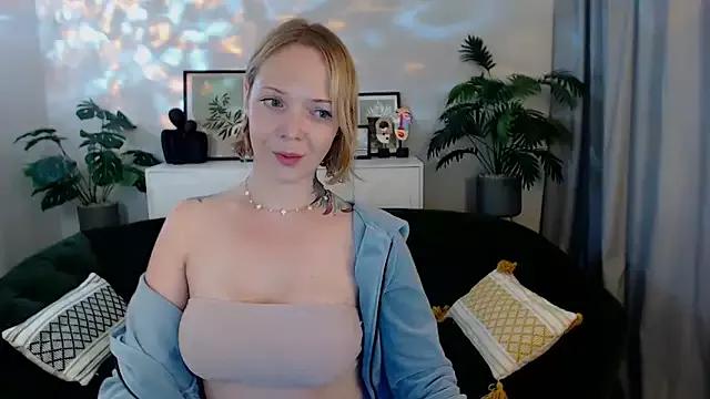 Natalee_Love on StripChat 