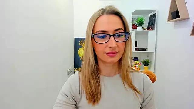 PassionGlow on StripChat 