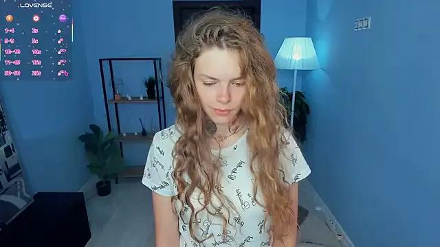 RayaNenlia on StripChat 